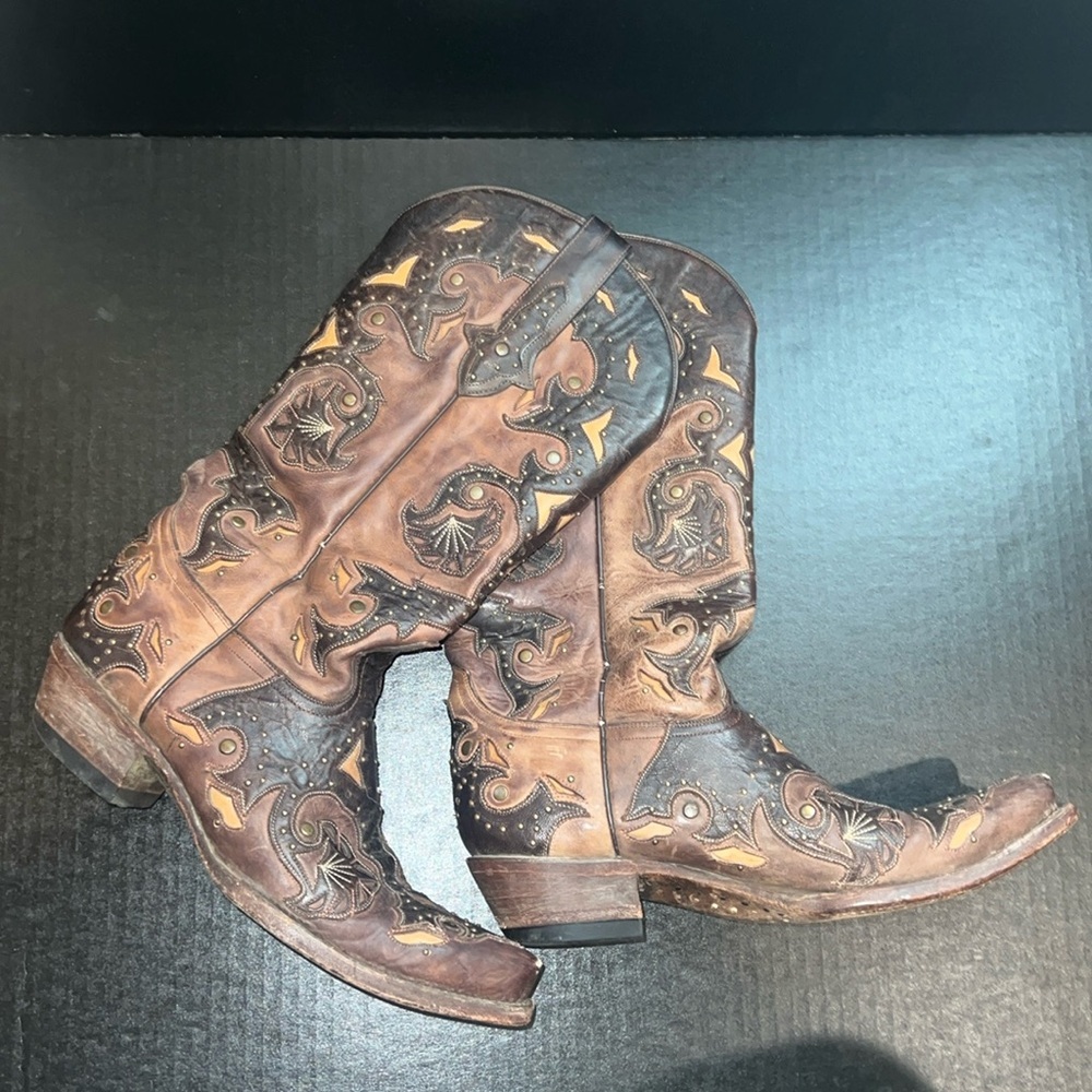 Women’s Lucchese Fiona Studded Scarlet Cafe Brown Calf Cowgirl Boots